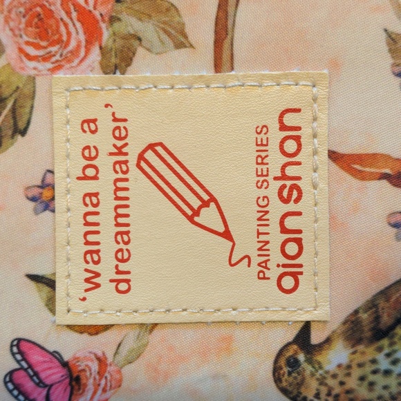 Wanna Be a Dreammaker Painting Series Qian Shan Artist Bird Print Organizer Bag - Picture 2 of 8